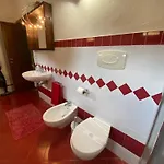 Apartament Gardalakehome *