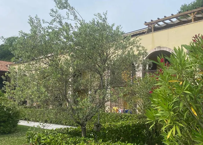 Gardalakehome 科斯特曼诺